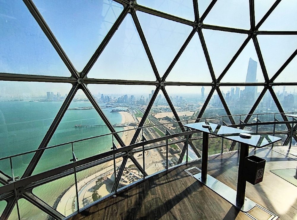 Kuwait Half Day City & Desert Licensed Tour Guide Pickup&Dropoff - Image - 1650
